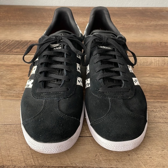 adidas | Shoes | Adidas Gazelle W Womens Shoes Blackwhite Fx55 Size 10 |  Poshmark